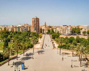 Exterior view of Study for sale in  Valencia Capital  with Air Conditioner, Storage room and Balcony