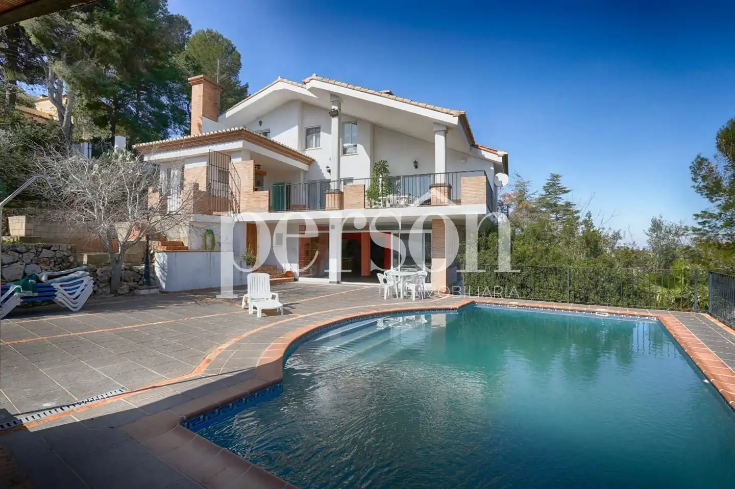 Vista exterior de Casa o chalet en venta en Alzira con Jardín privado, Terraza y Piscina