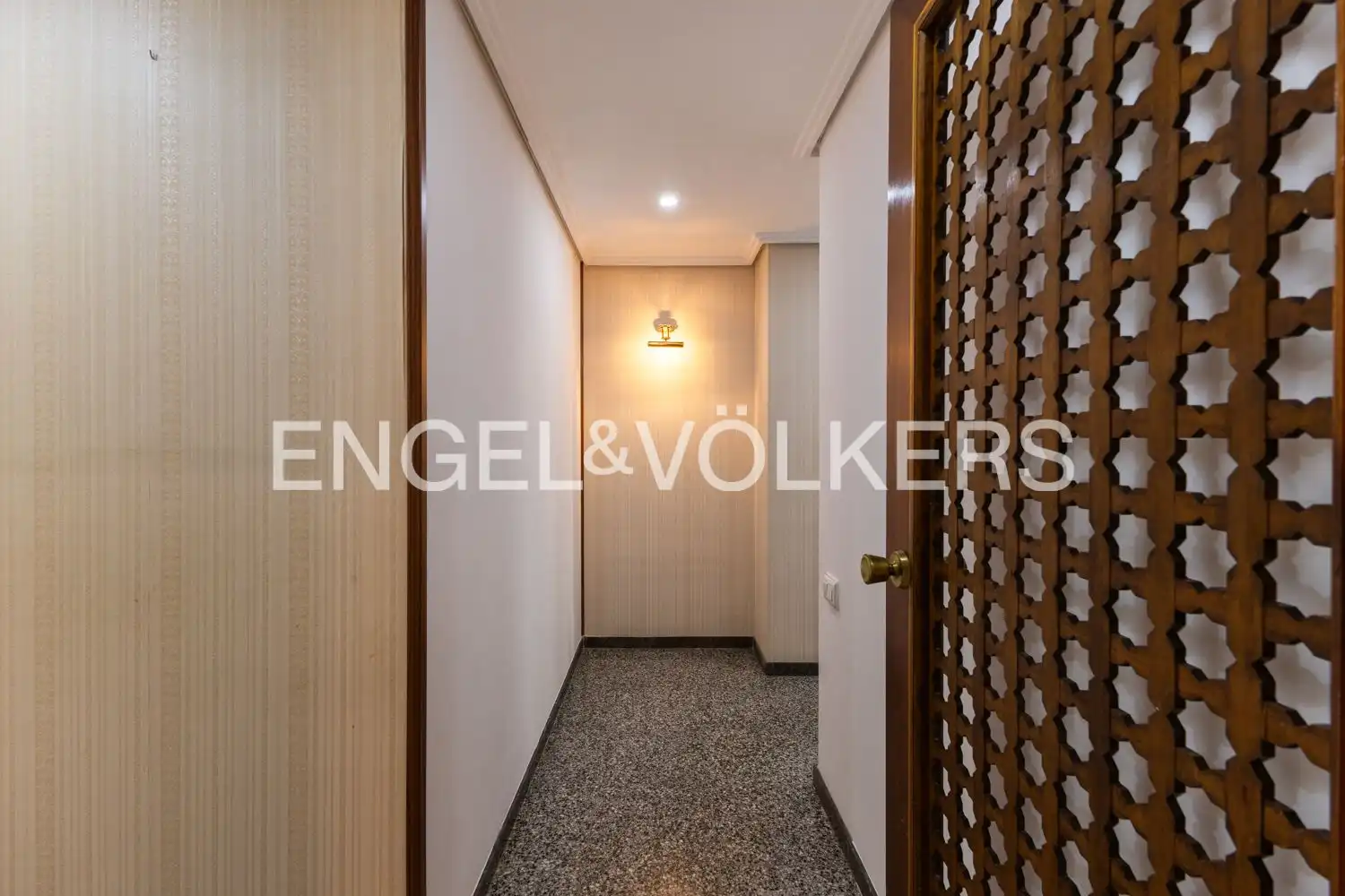 Piso en venta en Valencia con Aire acondicionado, Calefacción y Balcón