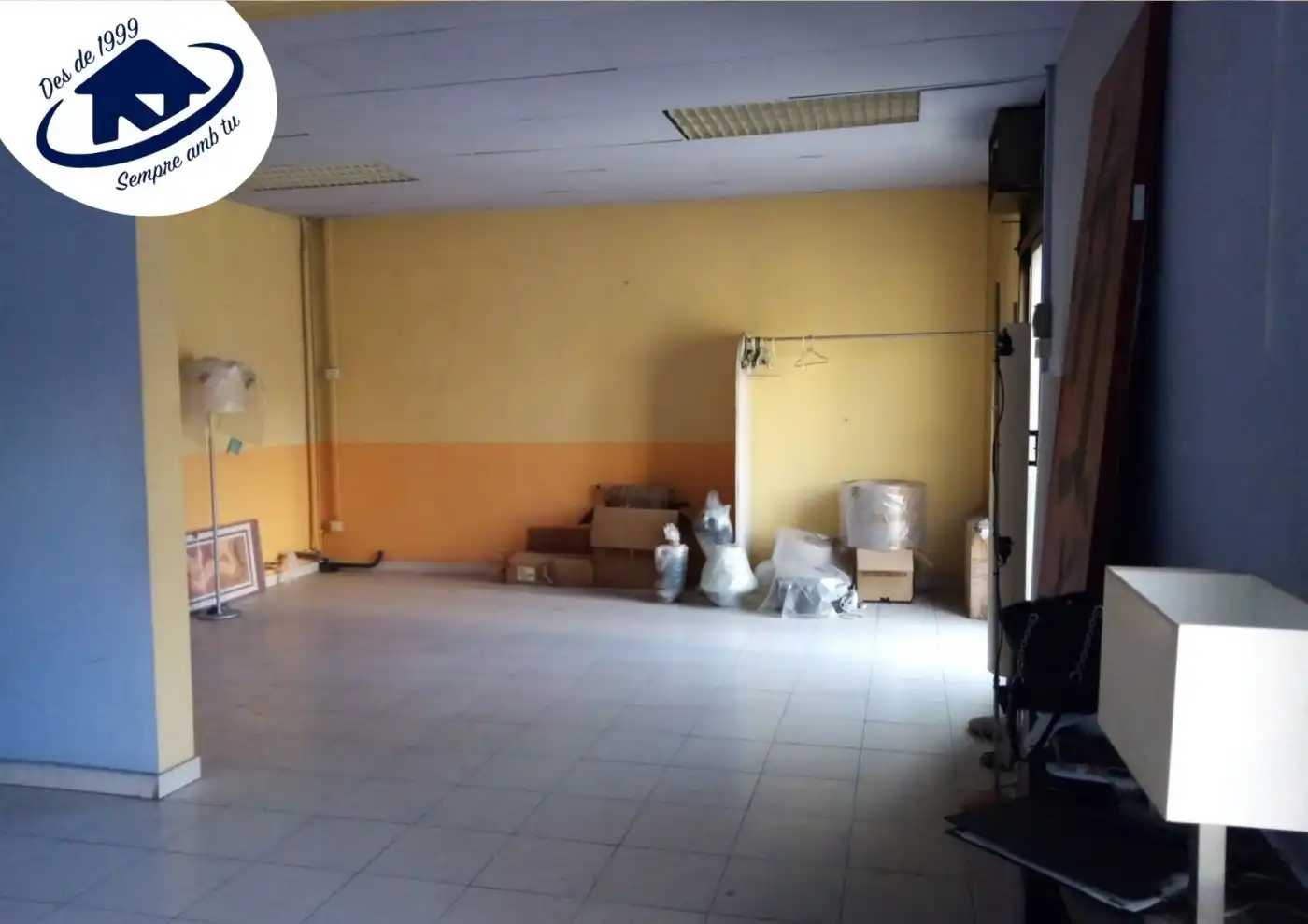Local comercial de lloguer a Avenida barbera