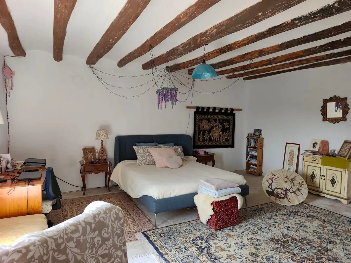 Dormitori de Finca rústica en venda en Corbera de Llobregat amb Jardí privat