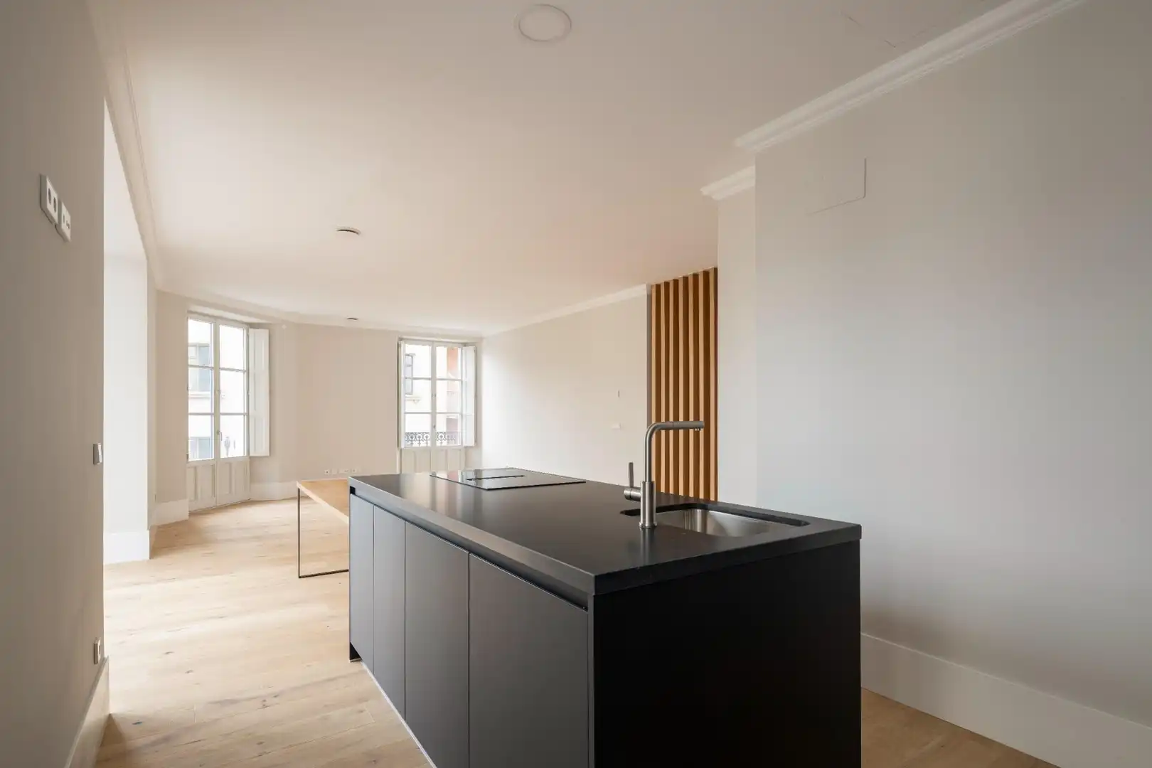 Kitchen of Flat for sale in A Coruña Capital   with Parquet flooring and Balcony