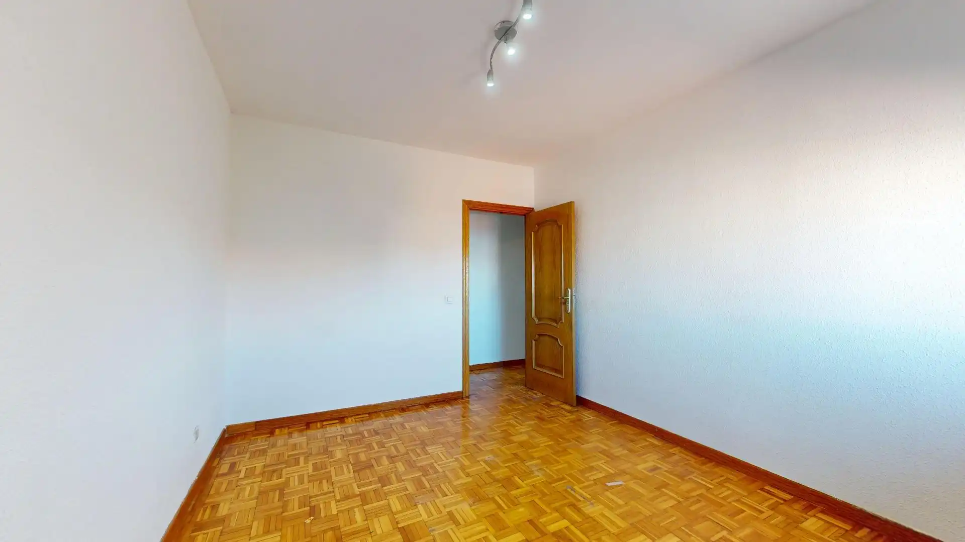 Habitación de Piso en venta en Madrid con Aire acondicionado, Calefacción y Parquet