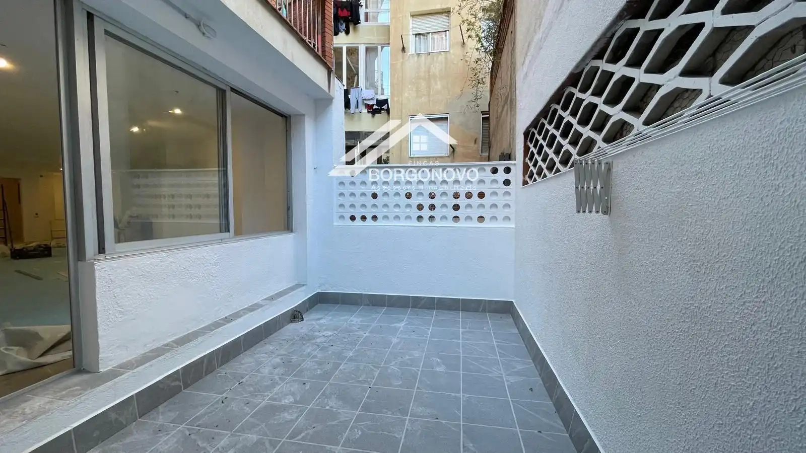 Geschaftsraum zur Miete in Viladomat, Sant Antoni, Eixample