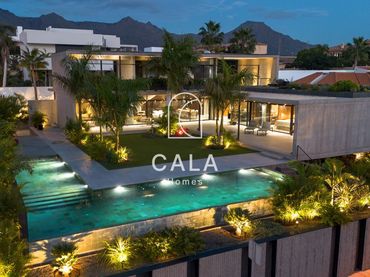 Xalet amb piscina en venda a Los Andenes