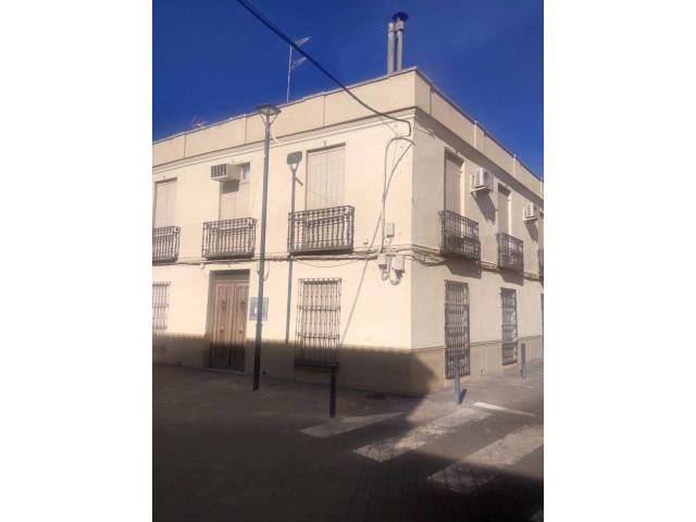 Casa-chalet en Venta en IGLESIA  en Carrión de Calatrava