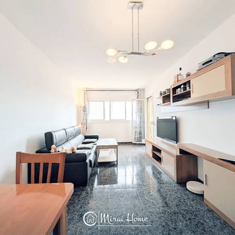 Piso en Venta en Carrer Rafael Casanova en Ponent