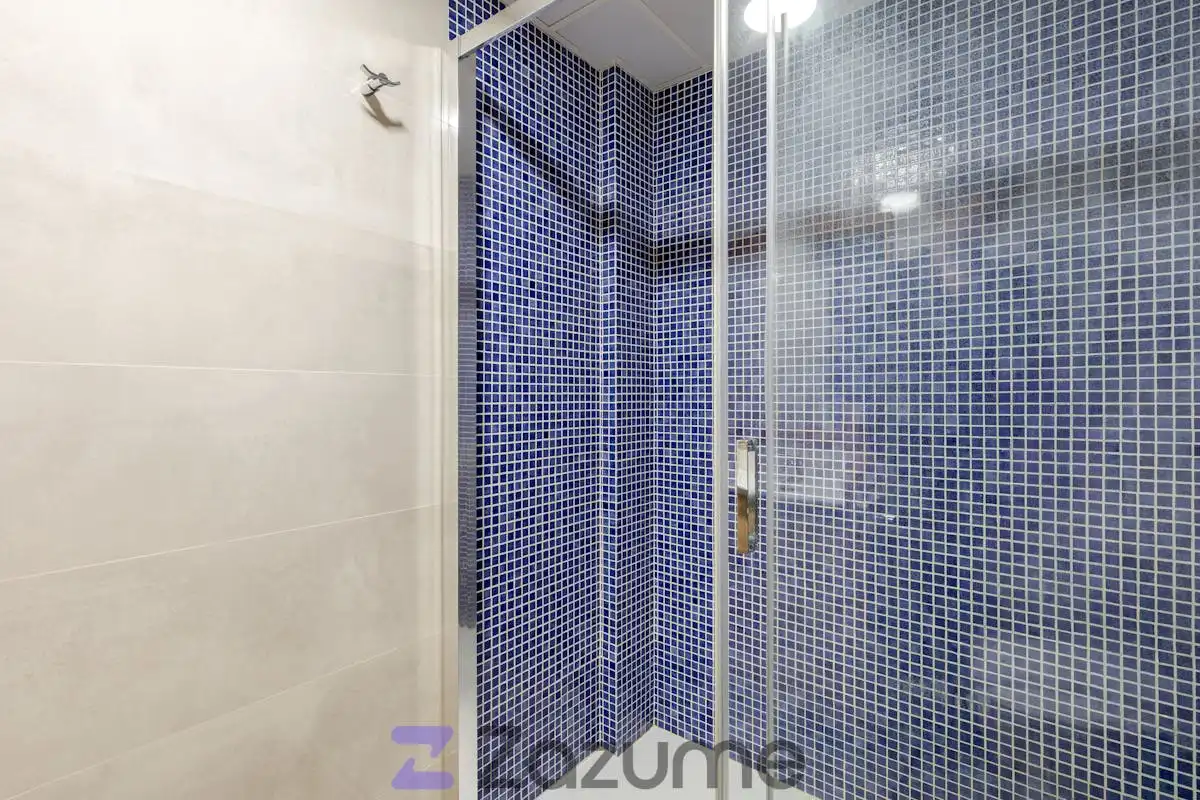 Bathroom of Flat for rent in Las Rozas de Madrid  with Heating, Private garden and Swimming Pool