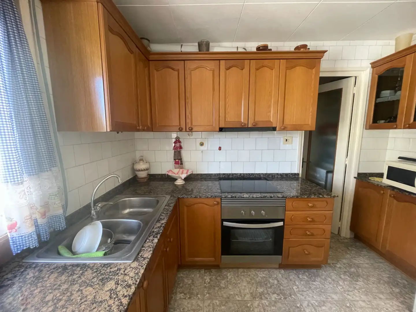Cuina de Pis en venda en Balaguer amb Calefacció, Moblat i Forn