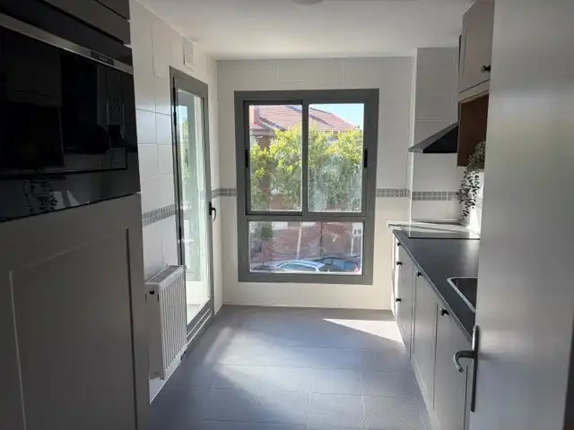 Flat with lift for sale in Calle de María Blanchard 1B, imagen 10