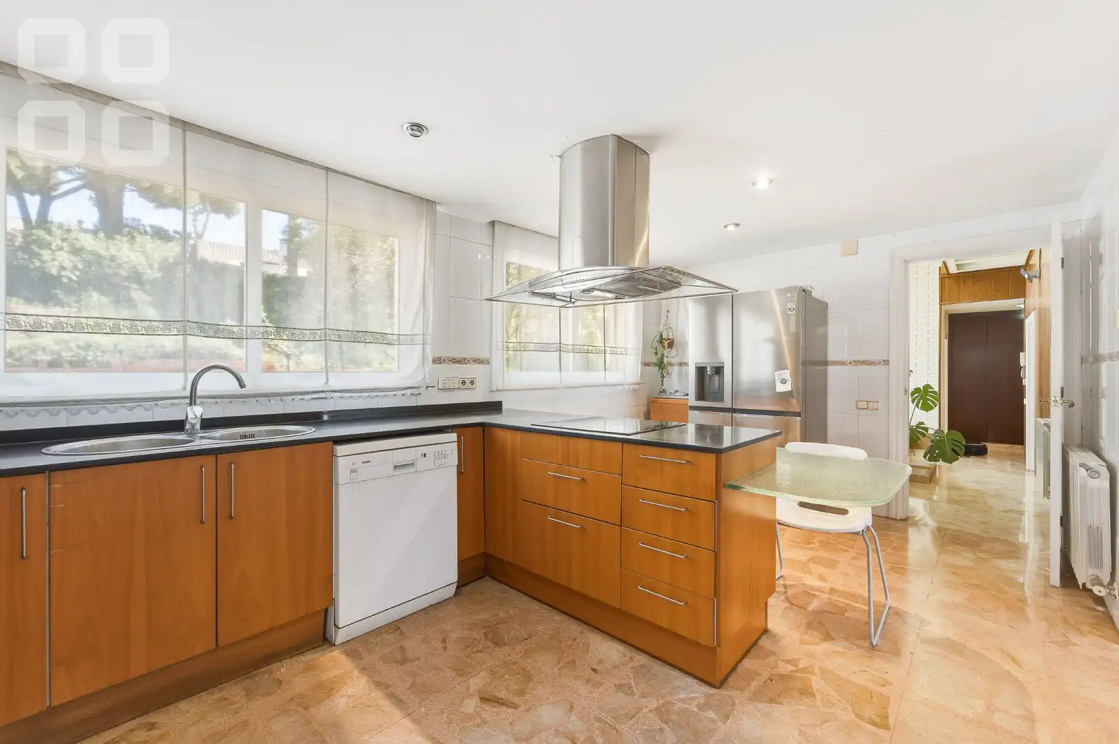 Cocina de Casa o chalet en venta en Caldes d'Estrac con Calefacción, Jardín privado y Terraza