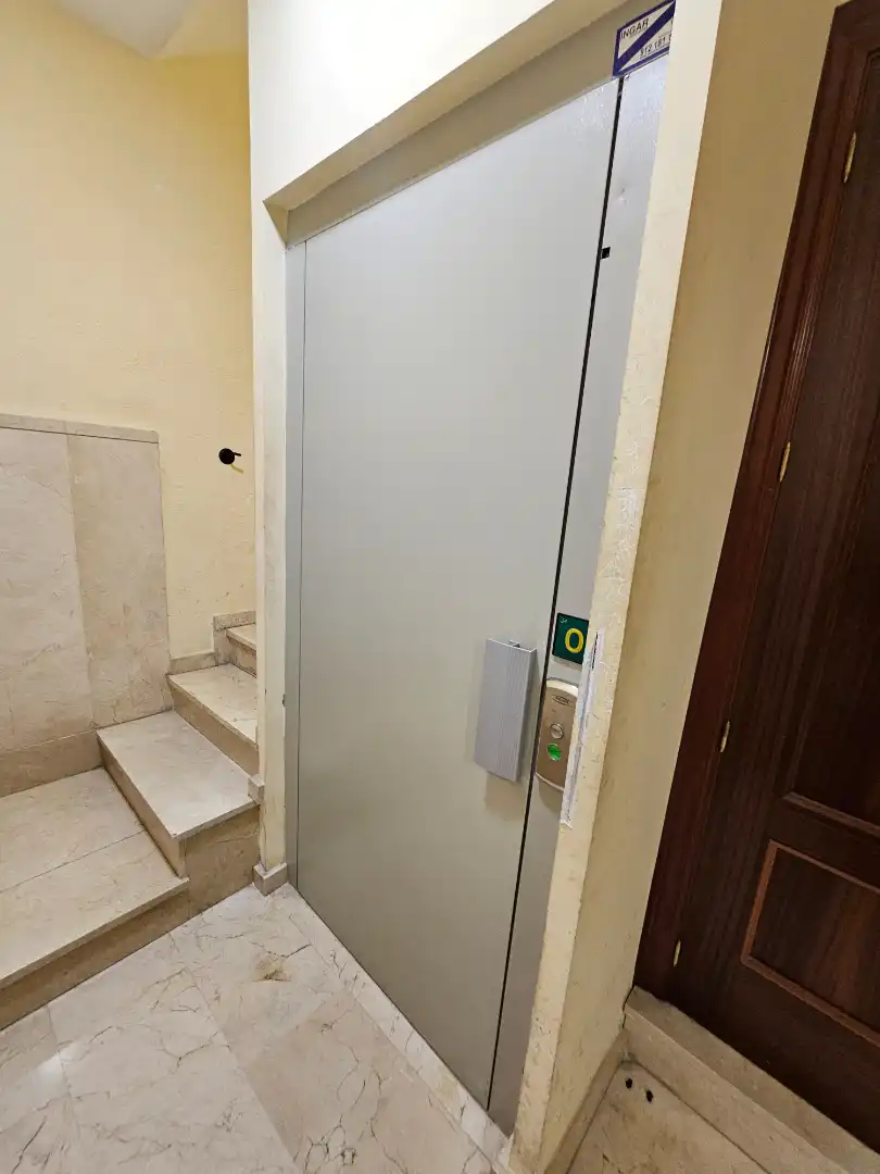 Flat for sale in Granada
