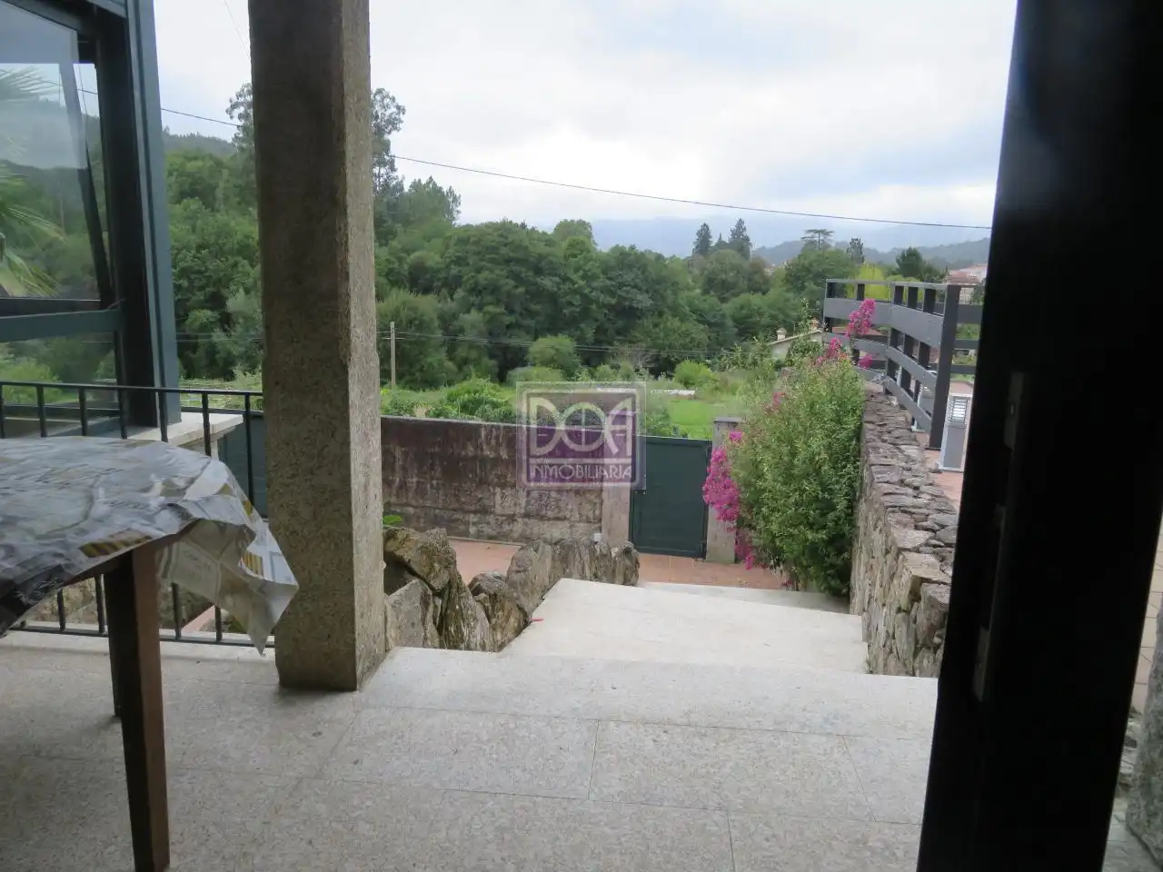 Terrassa de Casa o xalet en venda en Mondariz-Balneario amb Calefacció, Jardí privat i Terrassa