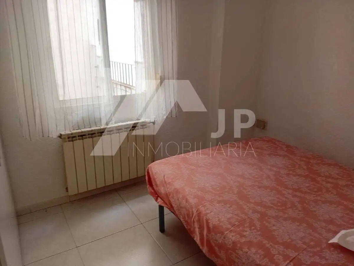 Habitación de Ático de alquiler en Granada con Aire acondicionado, Calefacción y Terraza