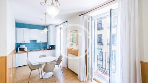 Photo 3 of Flat for rent in Calle de la Escalinata, Palacio,  Madrid Capital