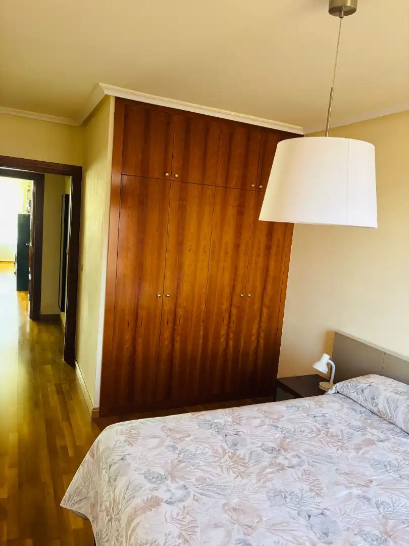 Dormitori de Pis en venda en Burgos amb Calefacció, Moblat i Forn