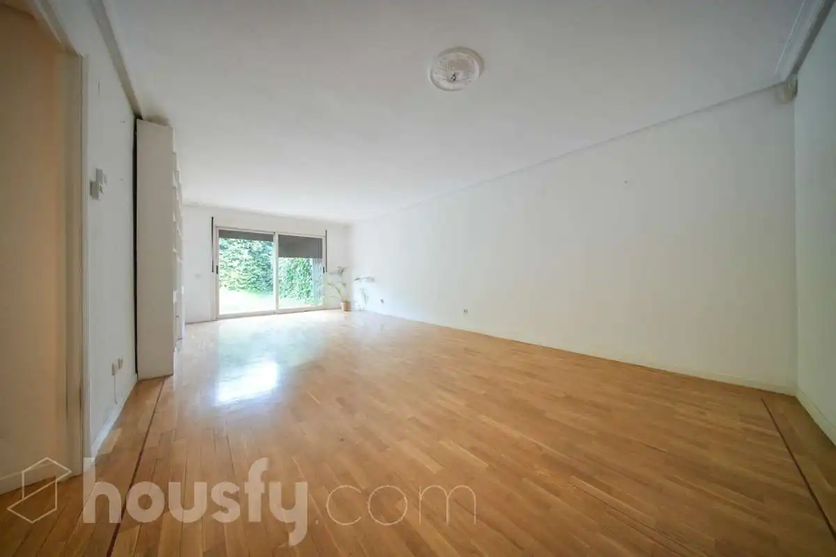 Piso con piscina en venta en Calle Ciudadela ., imagen 3