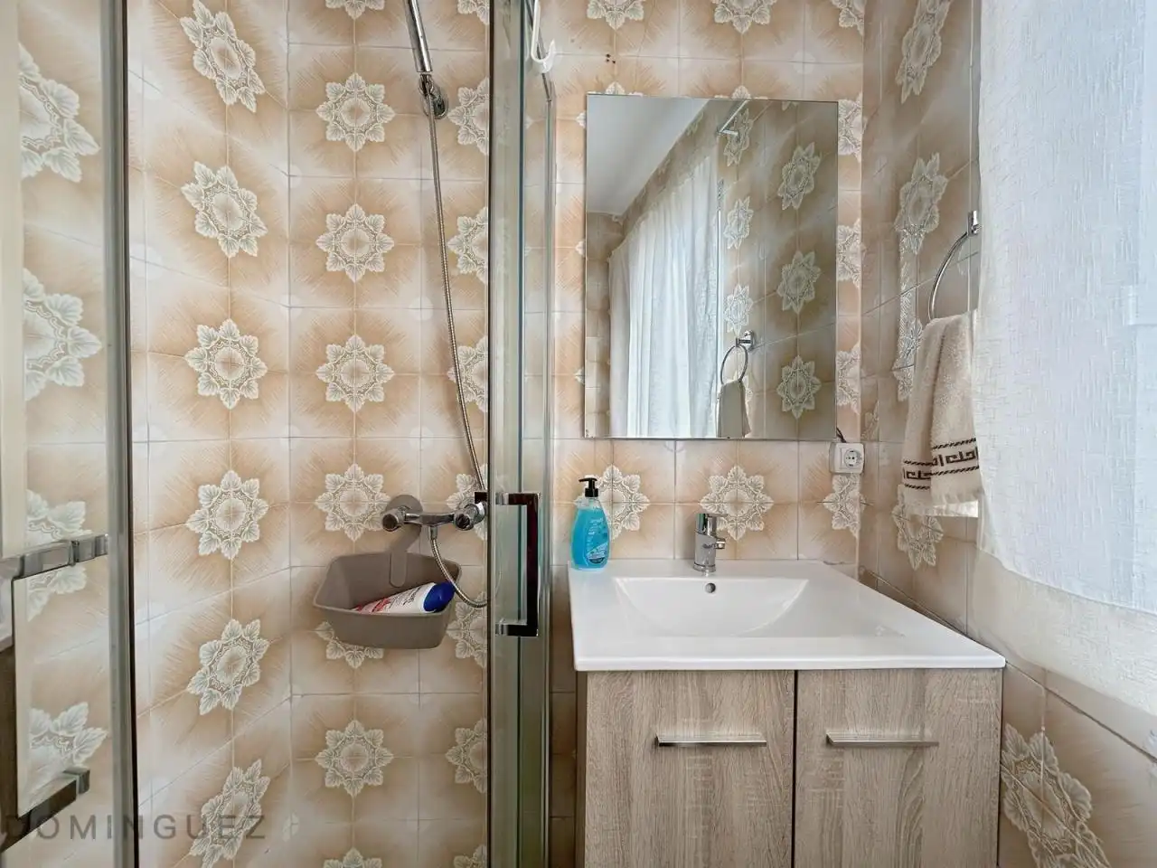 Bathroom of Attic for sale in Marín  with Heating and Furnished