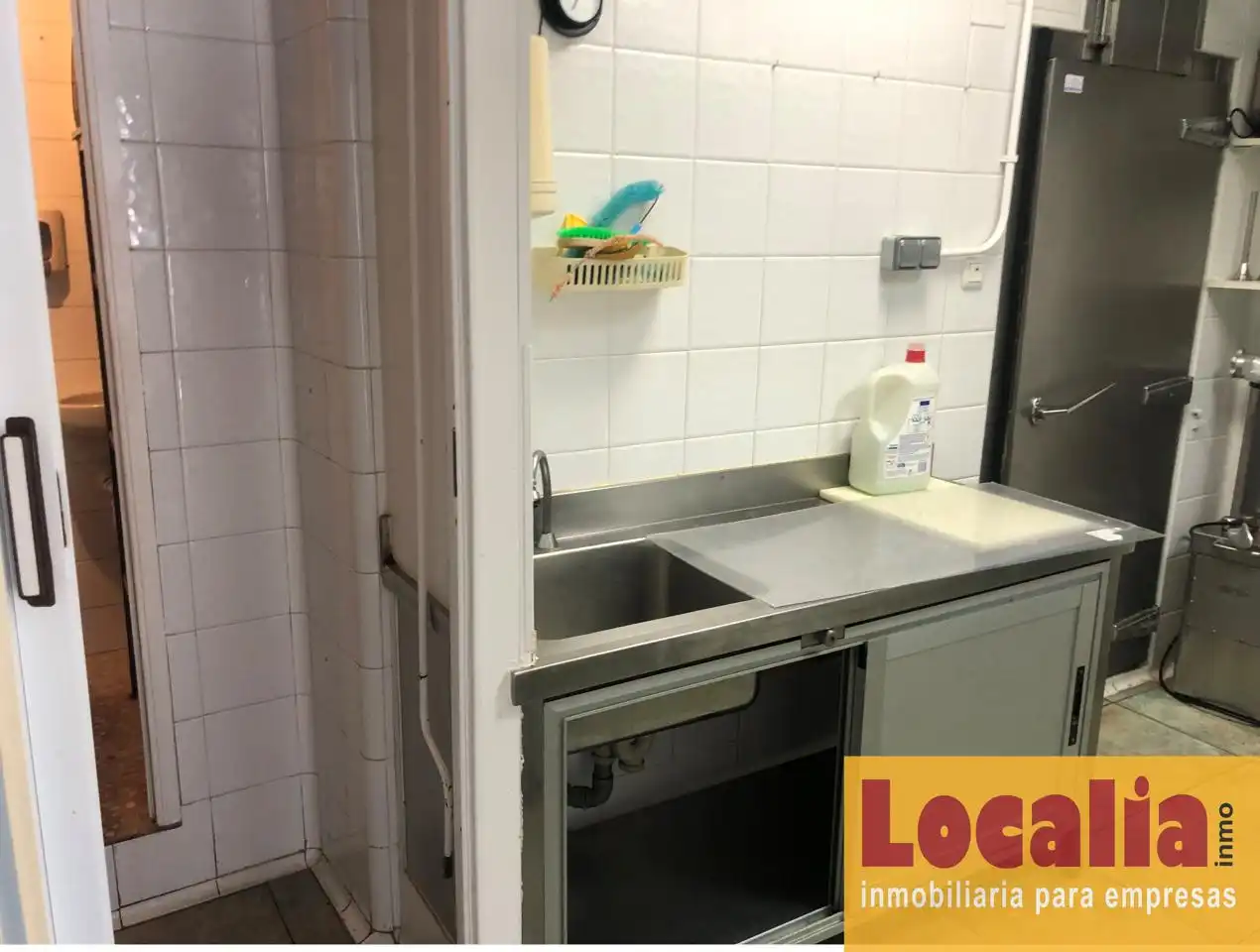 Local comercial de lloguer a Avenida Cantabria, imagen 7