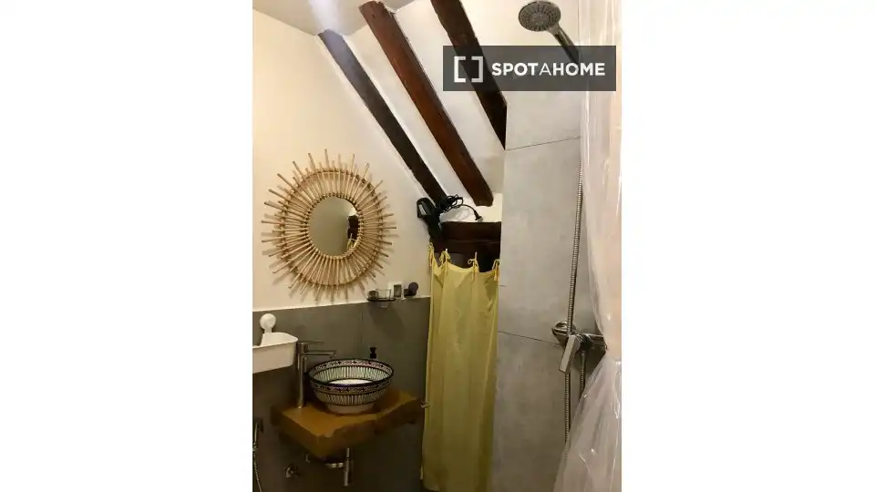Room in Galar