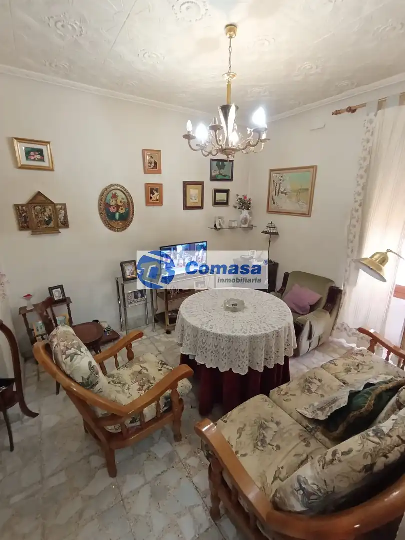 Sala de estar de Casa o chalet en venta en Martos con Amueblado