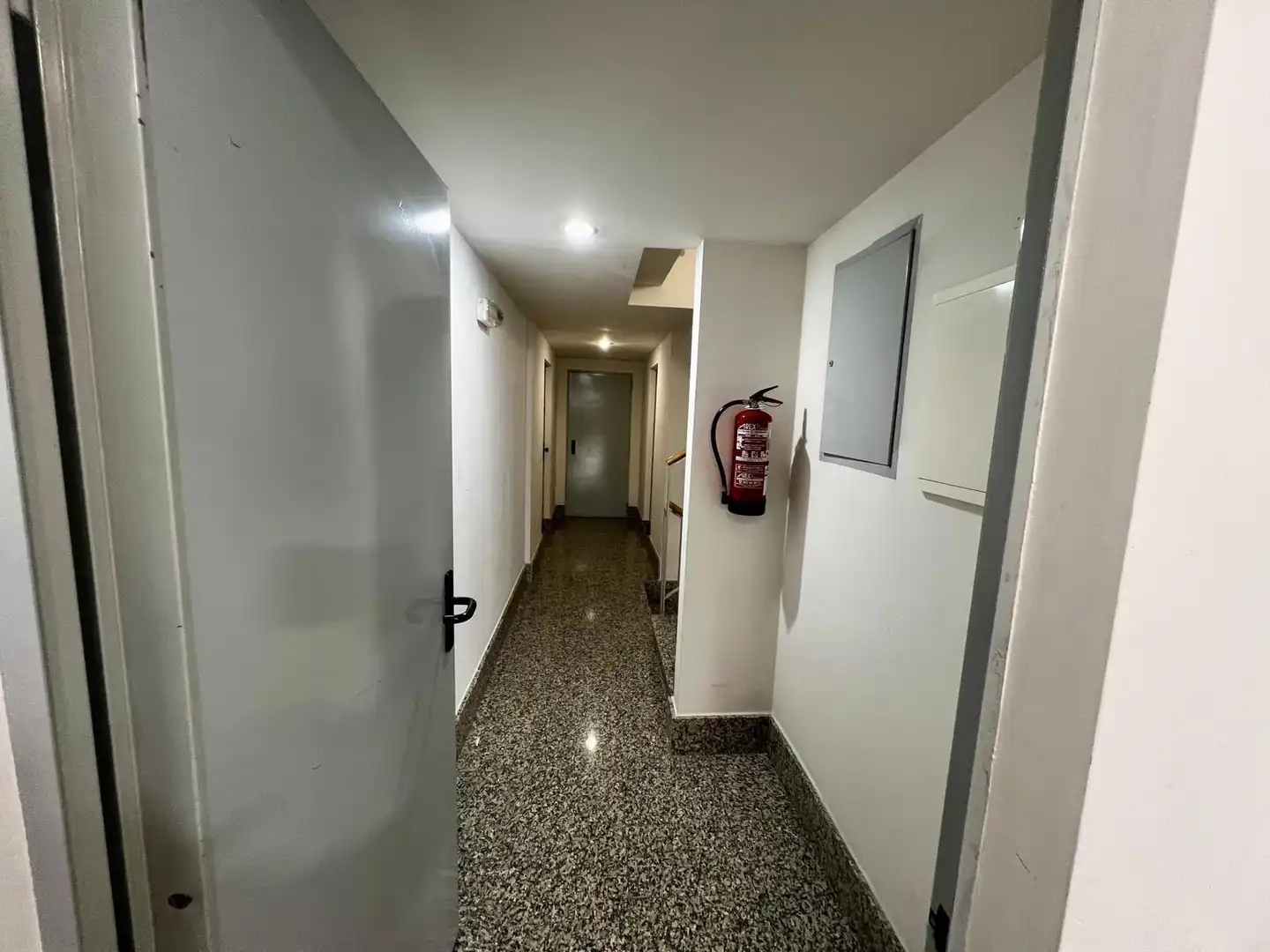 Local commercial à vendre à Cuarte de Huerva, imagen 3