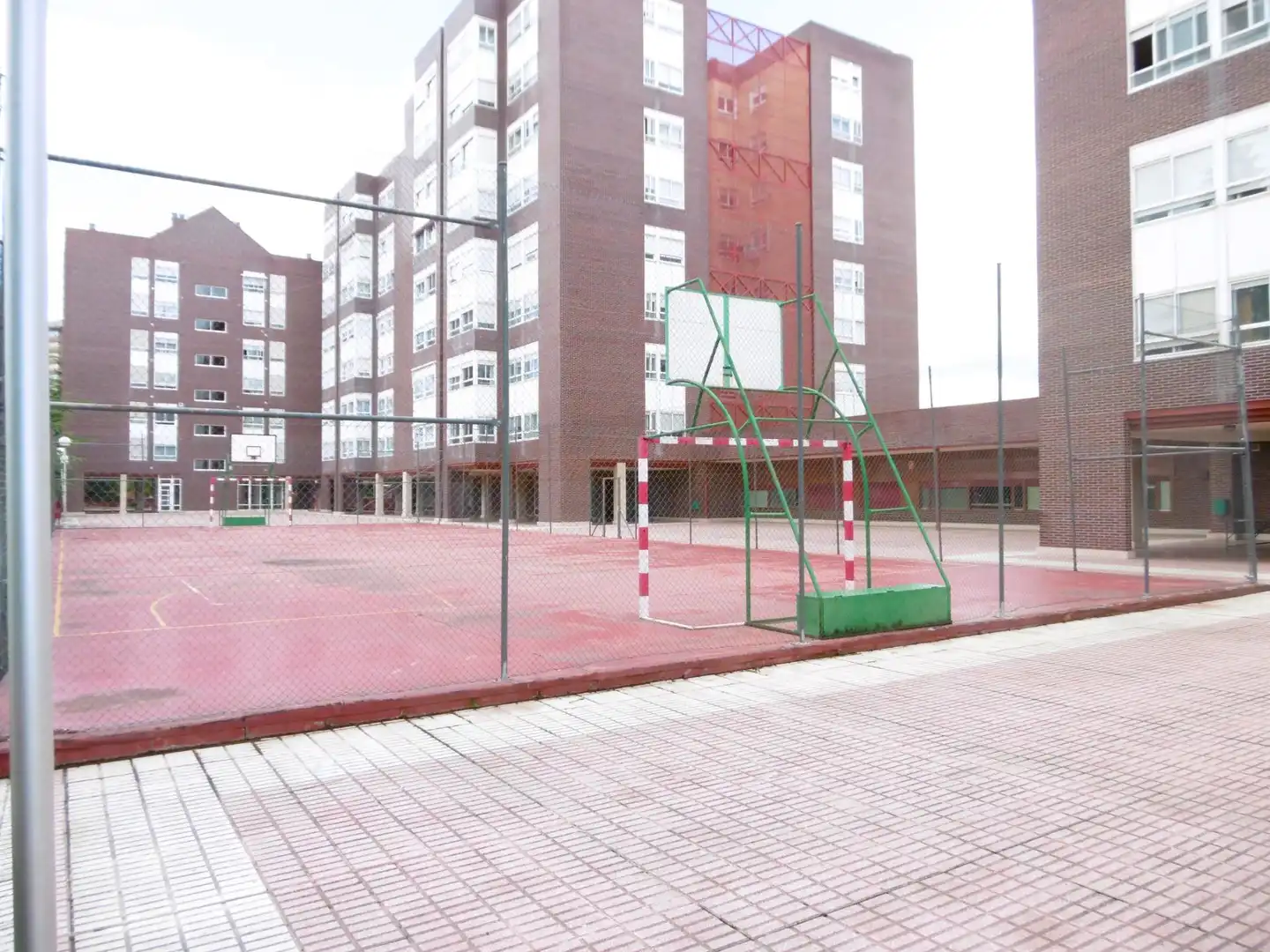 Vista exterior de Piso de alquiler en Valladolid con Calefacción