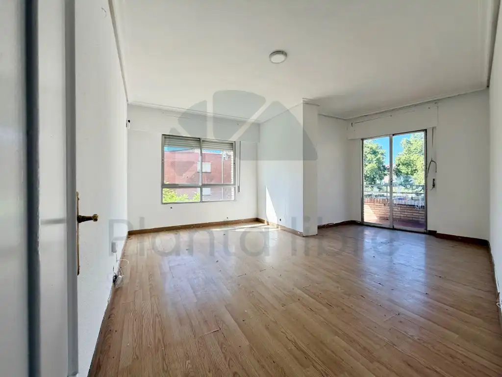 Piso con terraza en venta en Calle Tejada, imagen 3