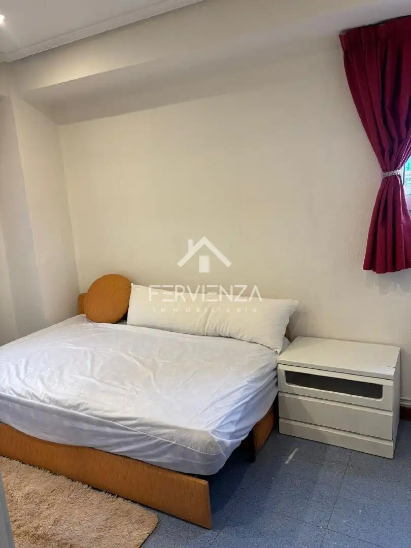 Habitación de Piso en venta en Oviedo 