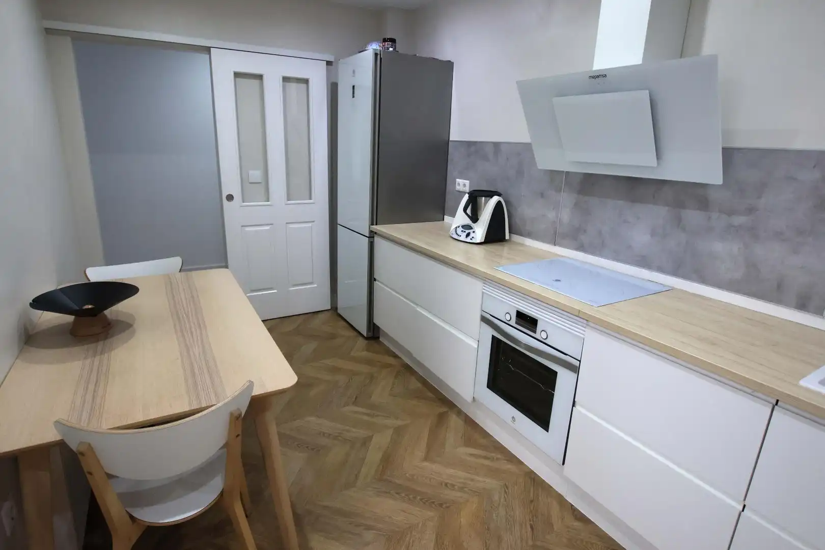 Cuina de Dúplex en venda en Montijo amb Parquet i Terrassa