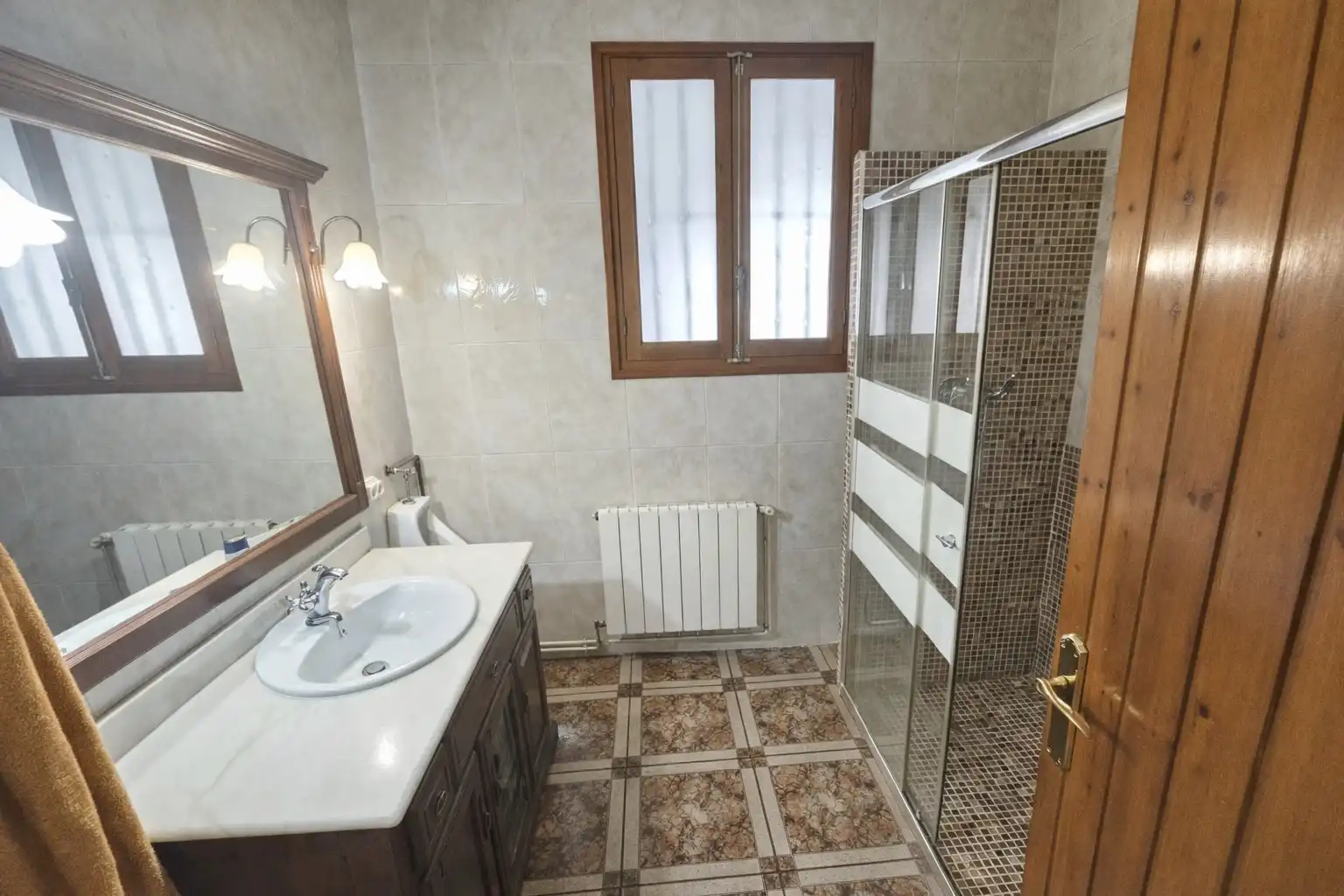 Bany de Casa o xalet en venda en Sant Salvador de Guardiola amb Aire condicionat, Calefacció i Jardí privat