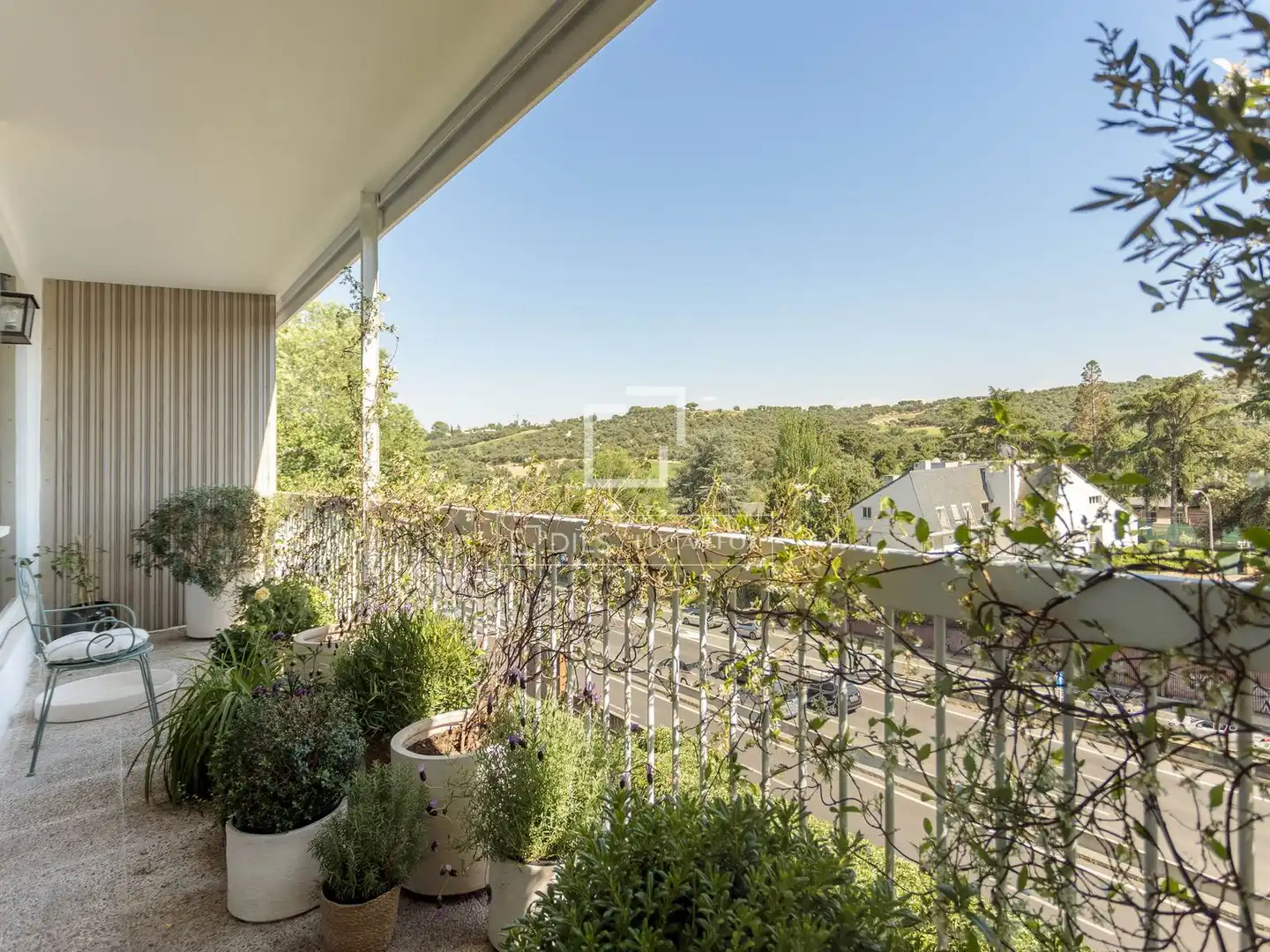 Balcony of Flat for rent in Madrid  with Air Conditioner, Heating and Private garden