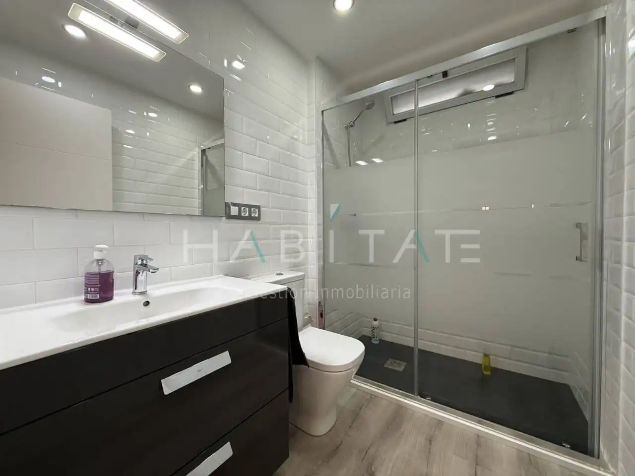 Baño de Dúplex en venta en Pilar de la Horadada con Aire acondicionado, Terraza y Balcón