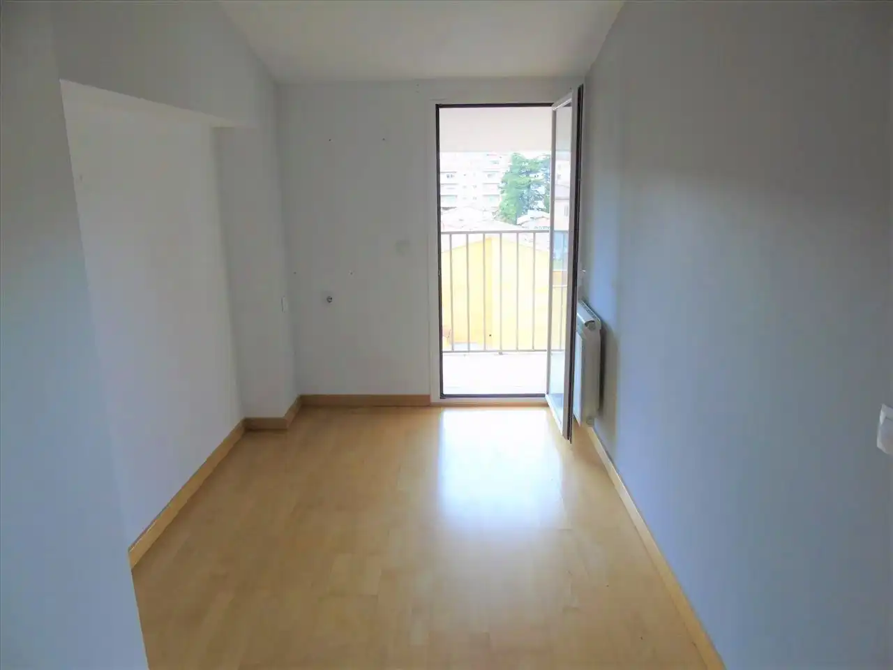Schlafzimmer von Maisonette zum Verkauf in Torelló