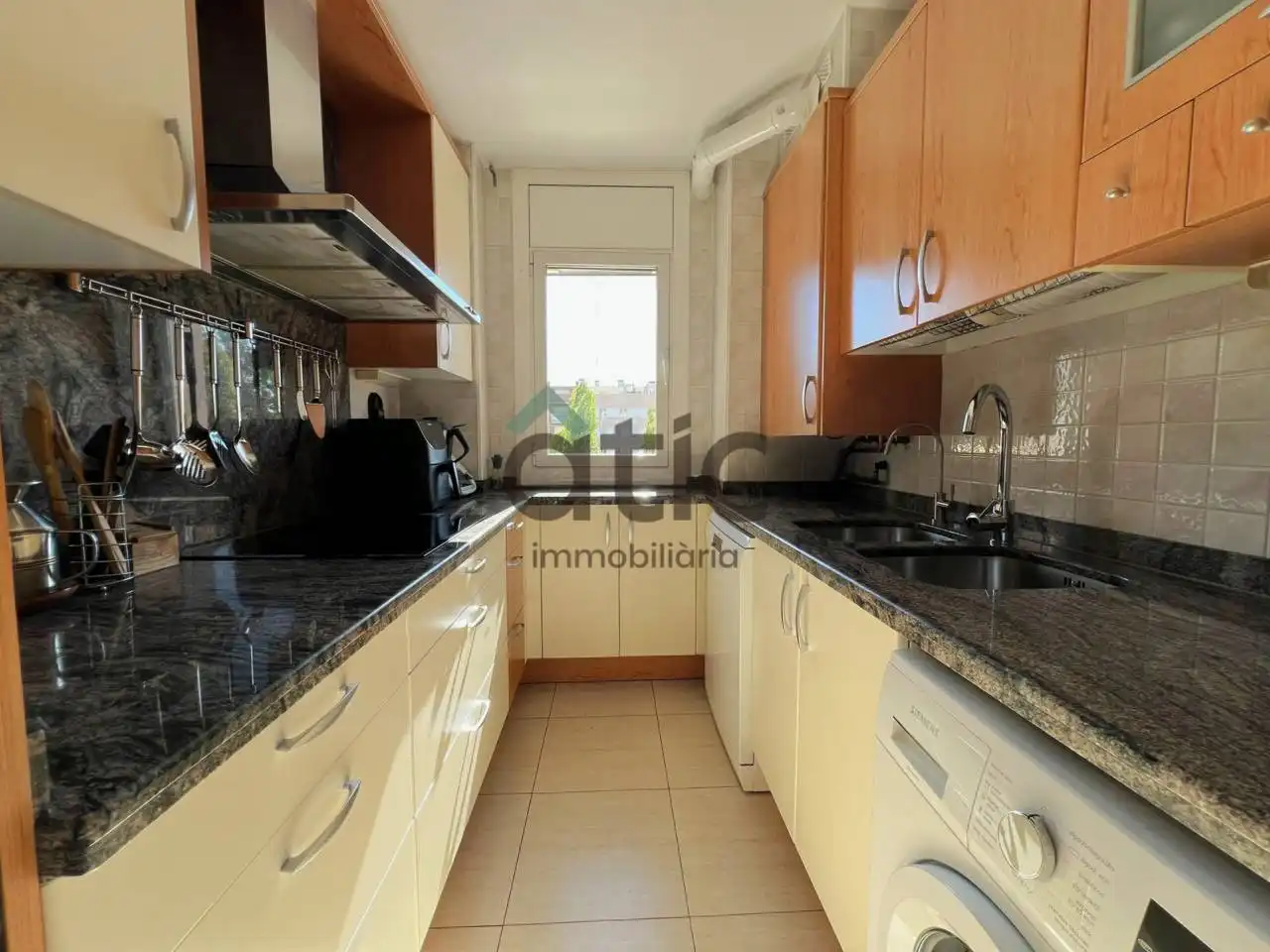 Kitchen of Flat for sale in Plaça Catalunya