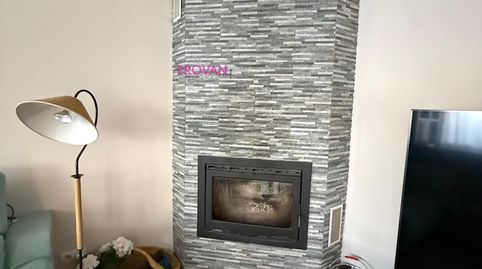 Foto 4 de Casa adosada en venta en Los Hueros, Villalbilla