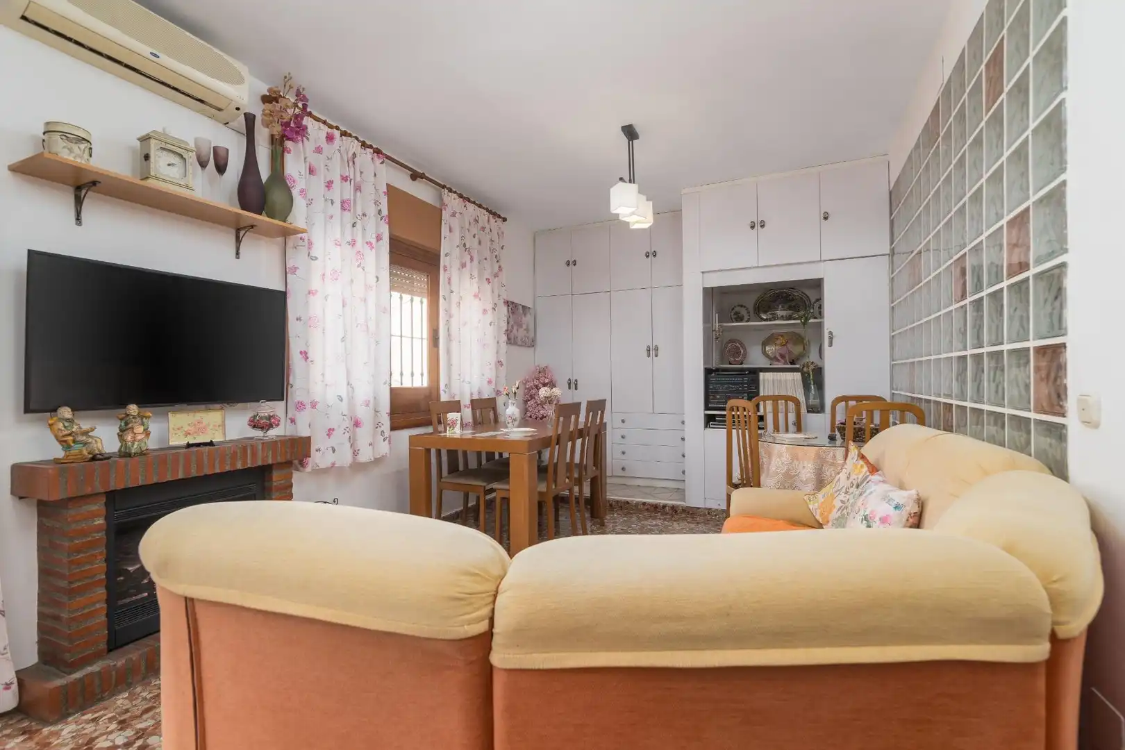 Casa adosada en venta en El Tejar - Hacienda Bizcochero