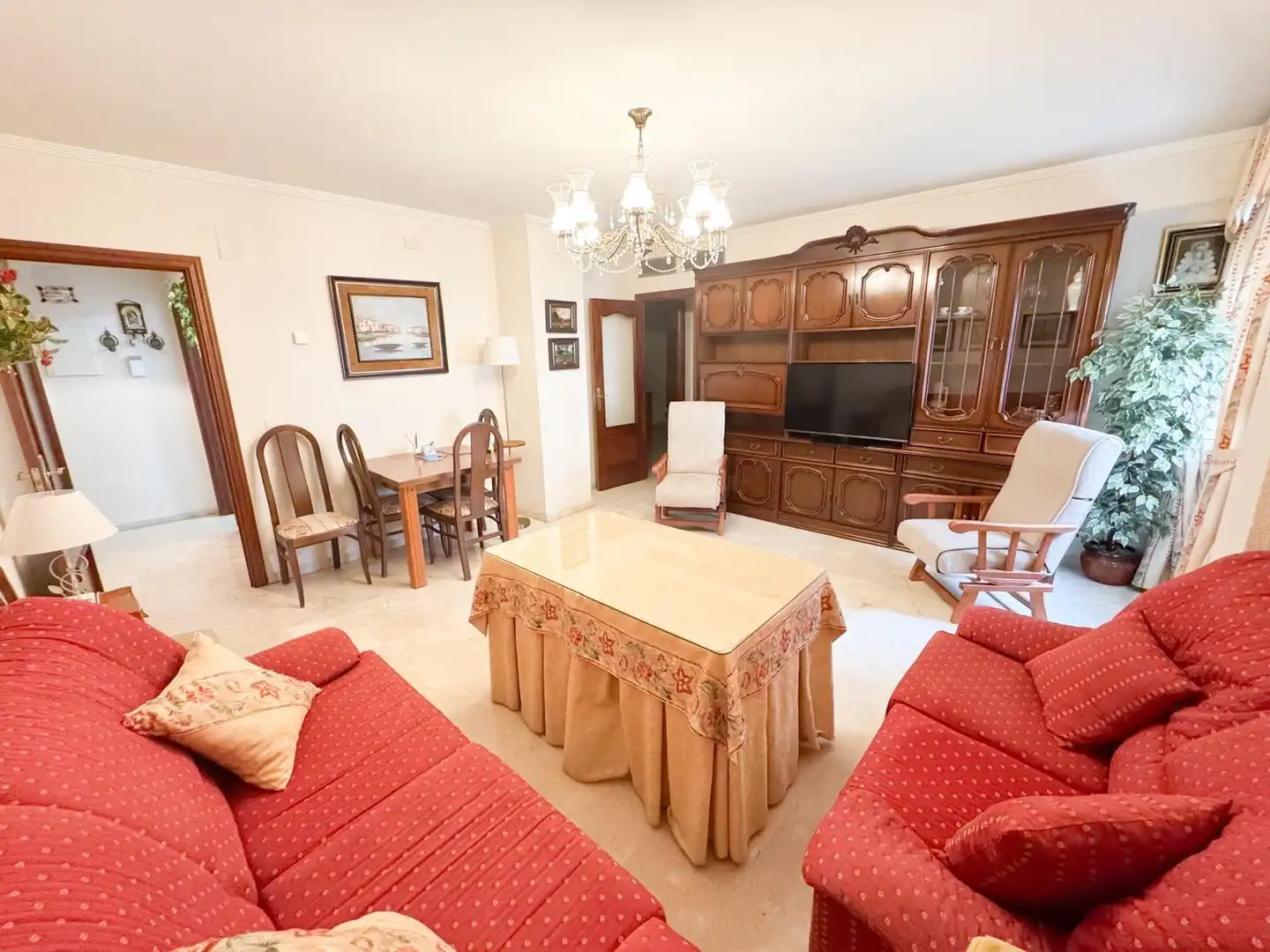 Sala d'estar de Planta baixa en venda en Huelva amb Traster i Moblat