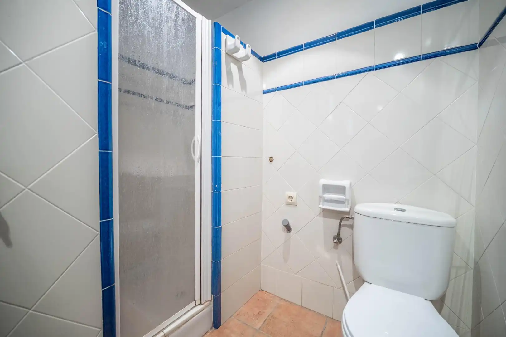 Bathroom of Buildings for sale in Granada