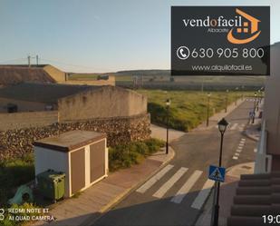 Casa adosada en venda en Chinchilla de Monte-Aragón amb Calefacció, Moblat i Balcó