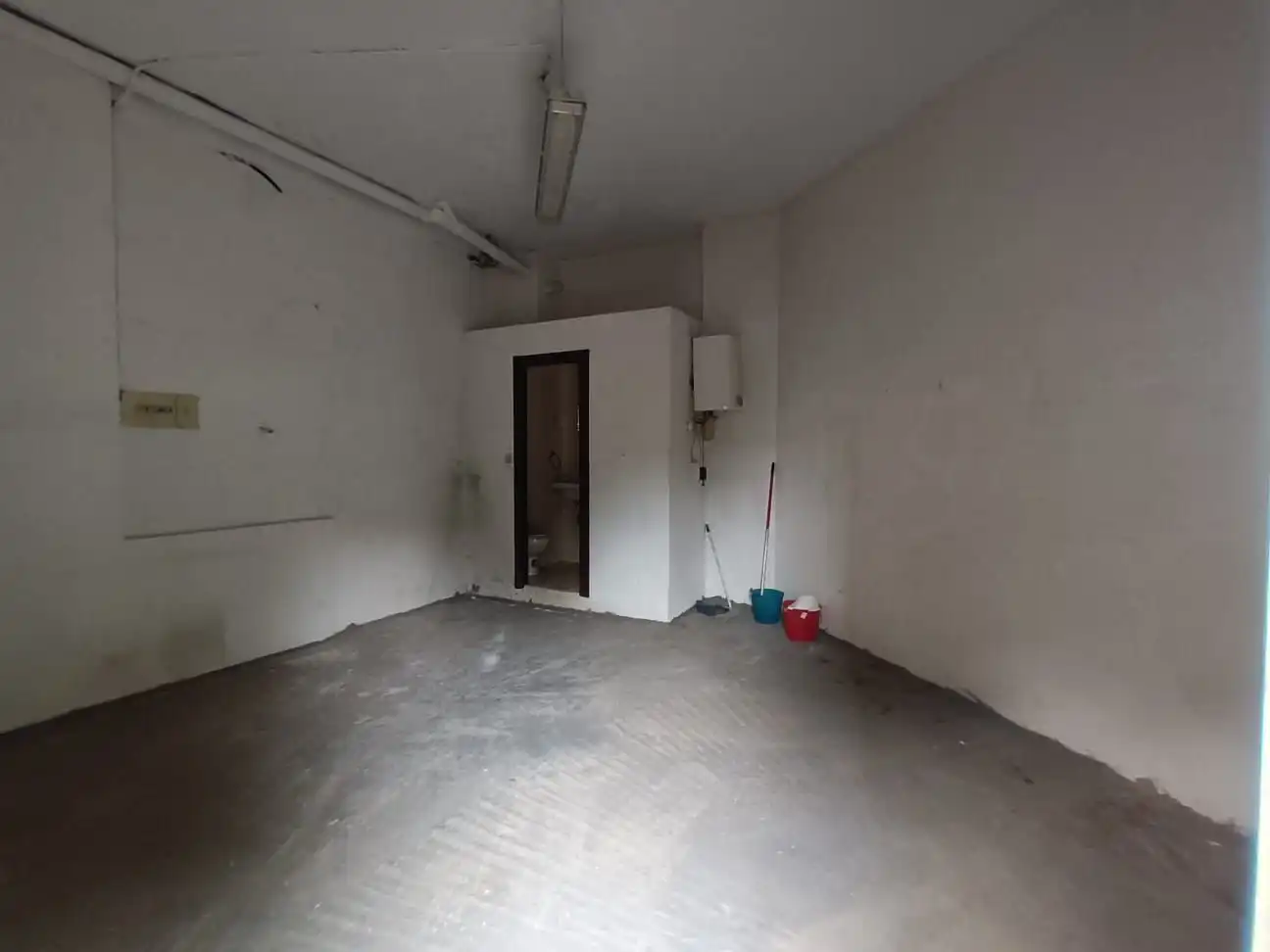 Business premises for sale in Barrena Kalea, imagen 2