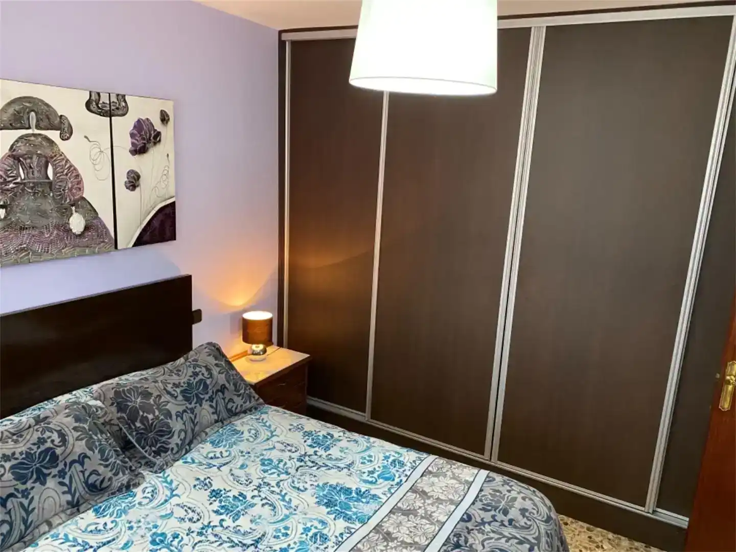 Habitación de Piso en venta en Asturianos con Jardín privado, Trastero y Amueblado