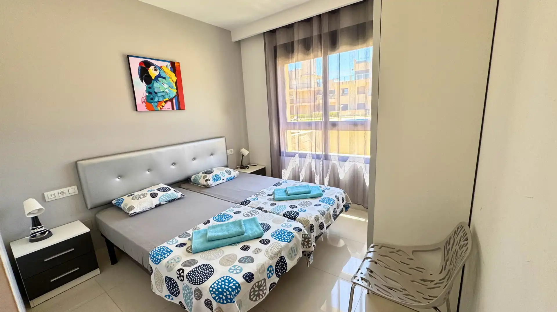 Habitación de Planta baja en venta en Pilar de la Horadada con Aire acondicionado, Terraza y Piscina