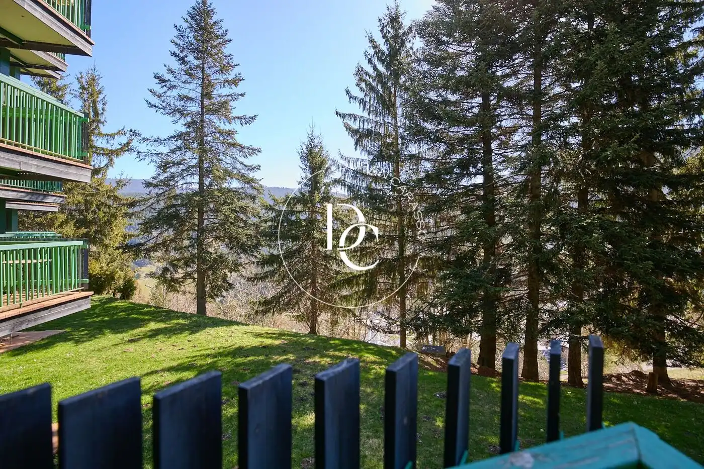 Jardín de Piso en venta en Alp con Calefacción, Terraza y Amueblado