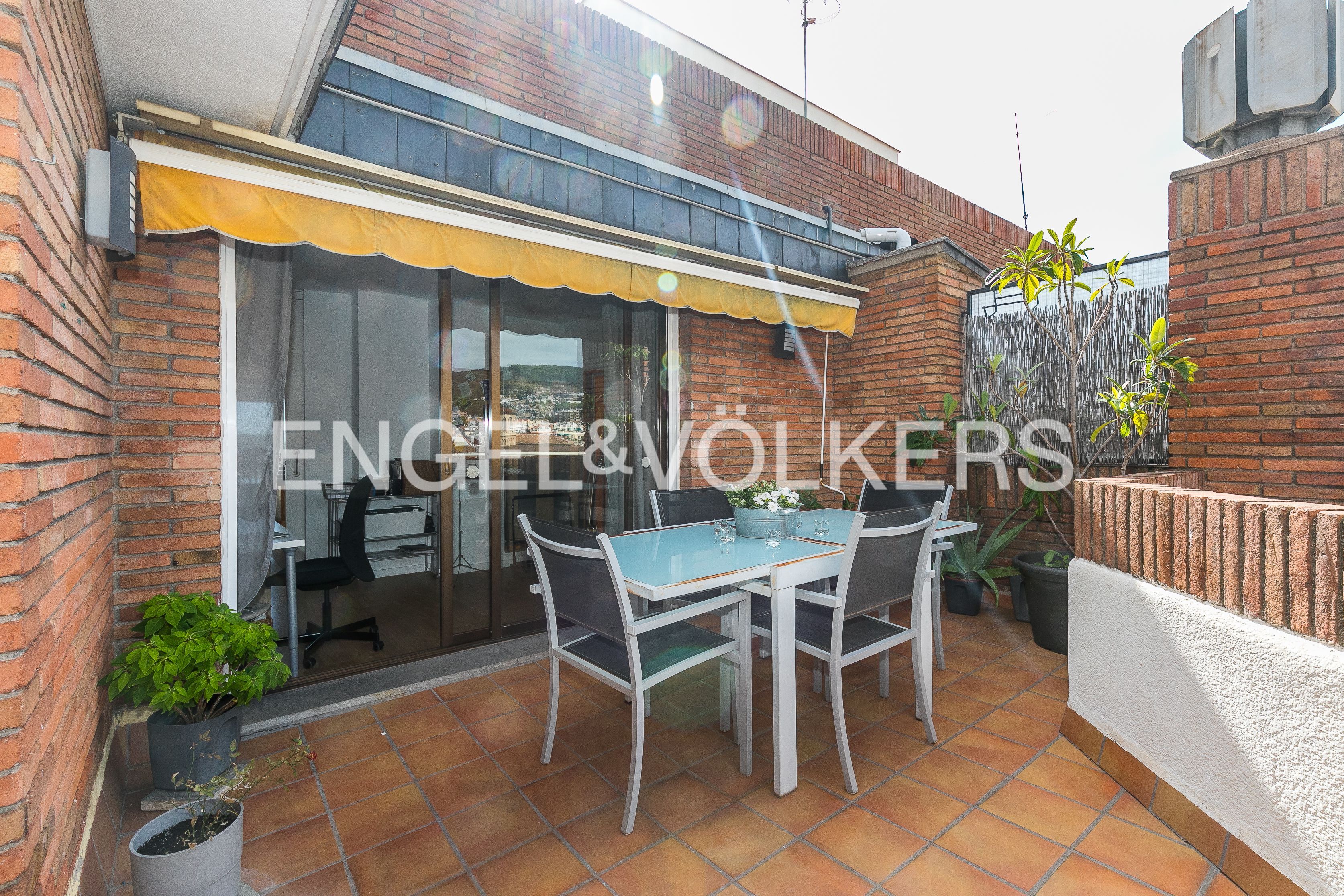 Terrace of Attic for sale in  Barcelona Capital  with Air Conditioner, Heating and Parquet flooring