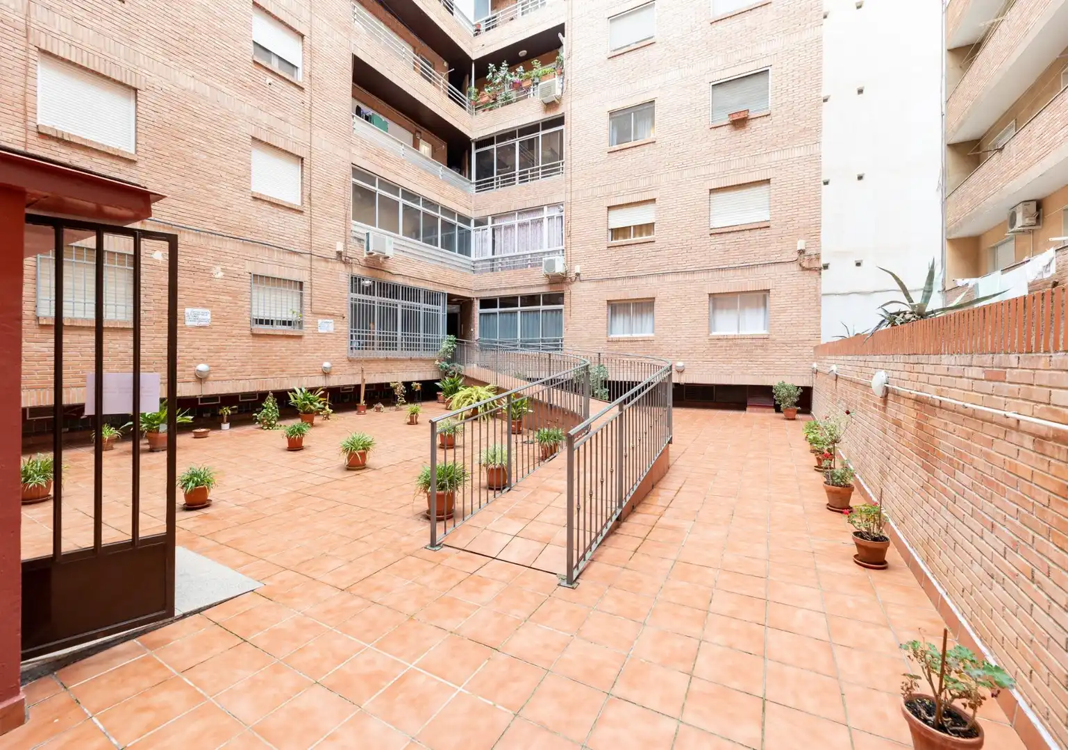 Piso con ascensor en venta en Calle PEDRO ANTONIO DE ALARCON, imagen 26