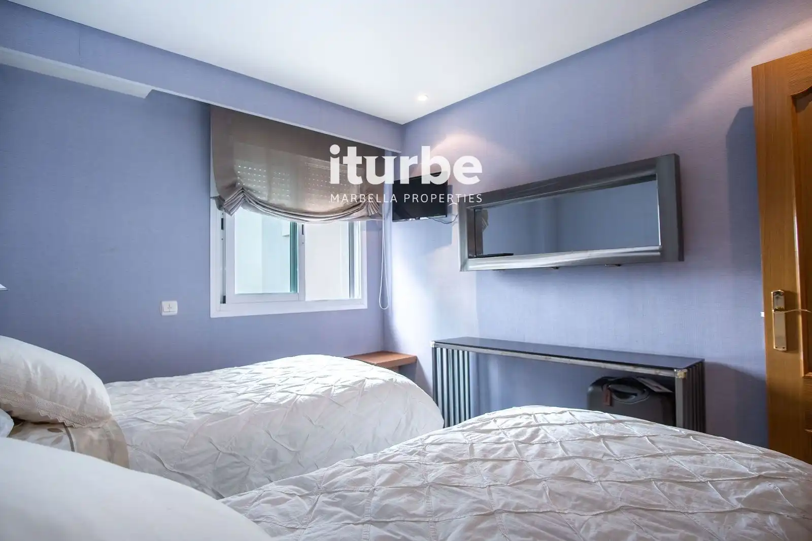 Bedroom of Flat for rent in Marbella  with Air Conditioner, Terrace and Swimming Pool