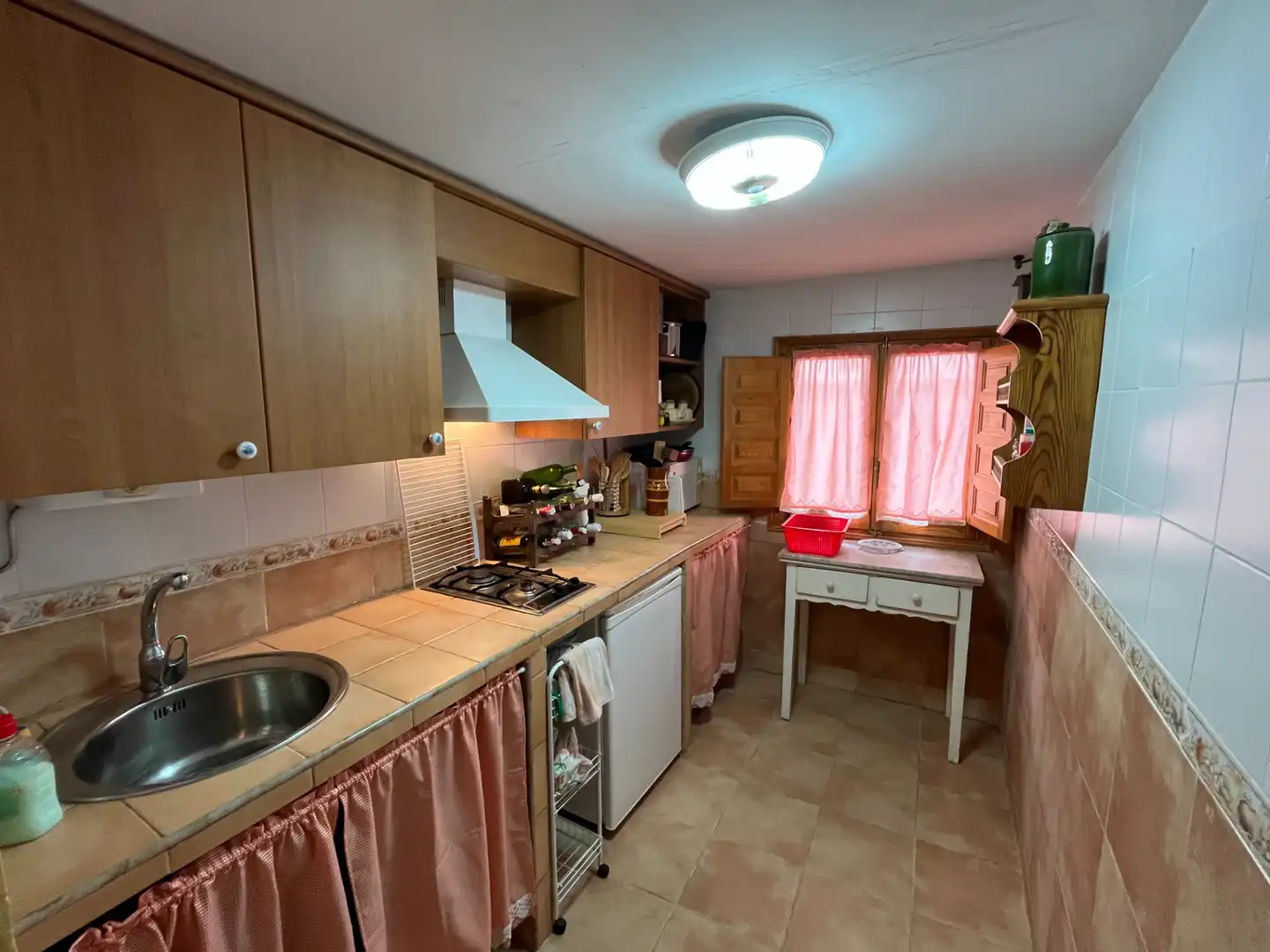 Cuina de Casa o xalet en venda en Zaragoza amb Aire condicionat, Calefacció i Jardí privat