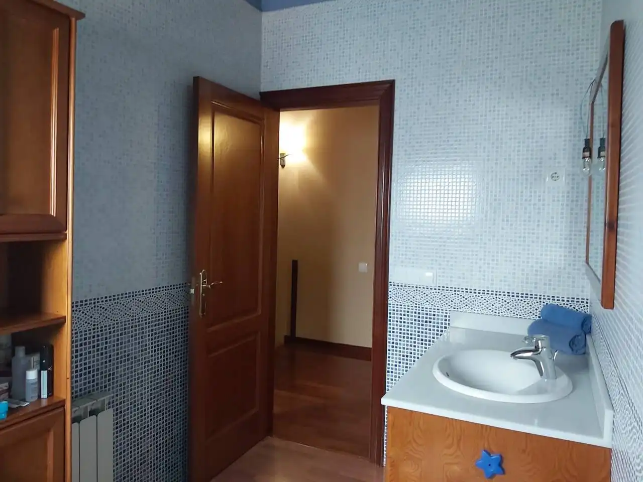 Bathroom of Houses for sale in Sant Cugat del Vallès  with Air Conditioner, Heating and Private garden