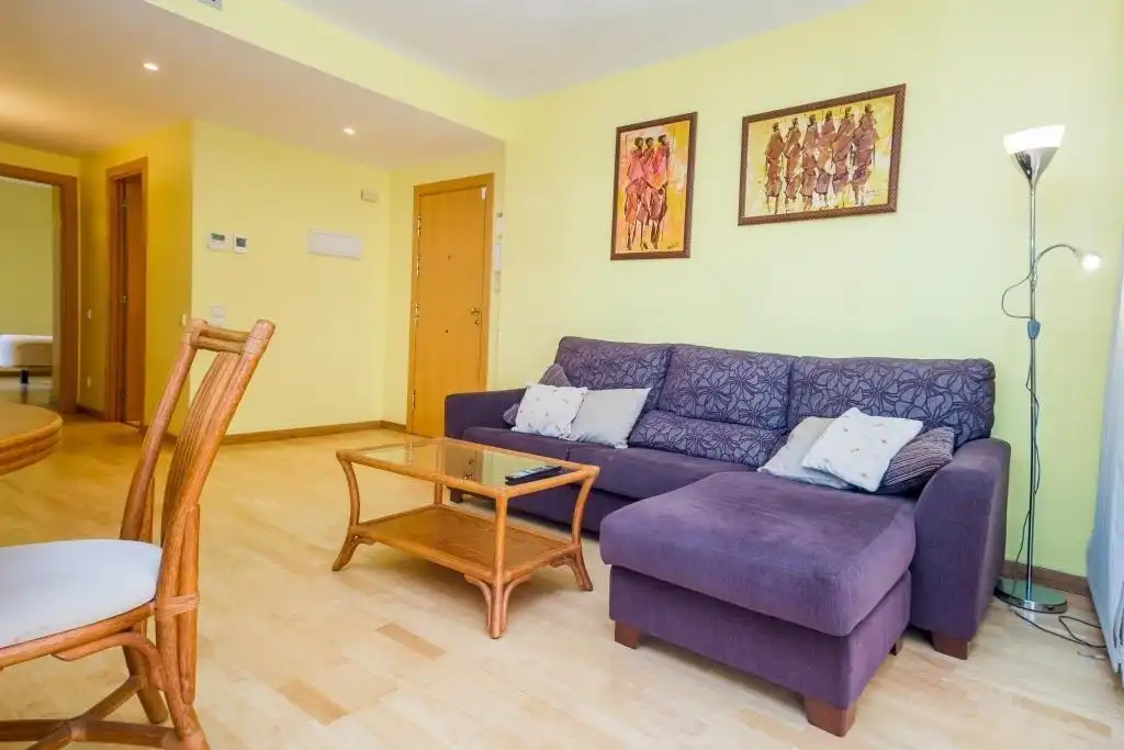 Sala d'estar de Planta baixa en venda en Castell d'Aro, Platja d'Aro i s'Agaró amb Calefacció, Jardí privat i Terrassa